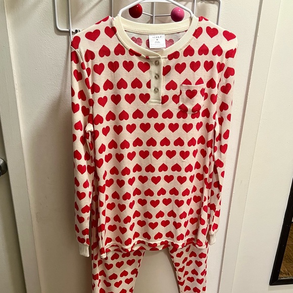 Serra Other - BNWT ❤️ Serra 2-Piece Waffle Thermal Knit Heart Print Sleepwear Set
